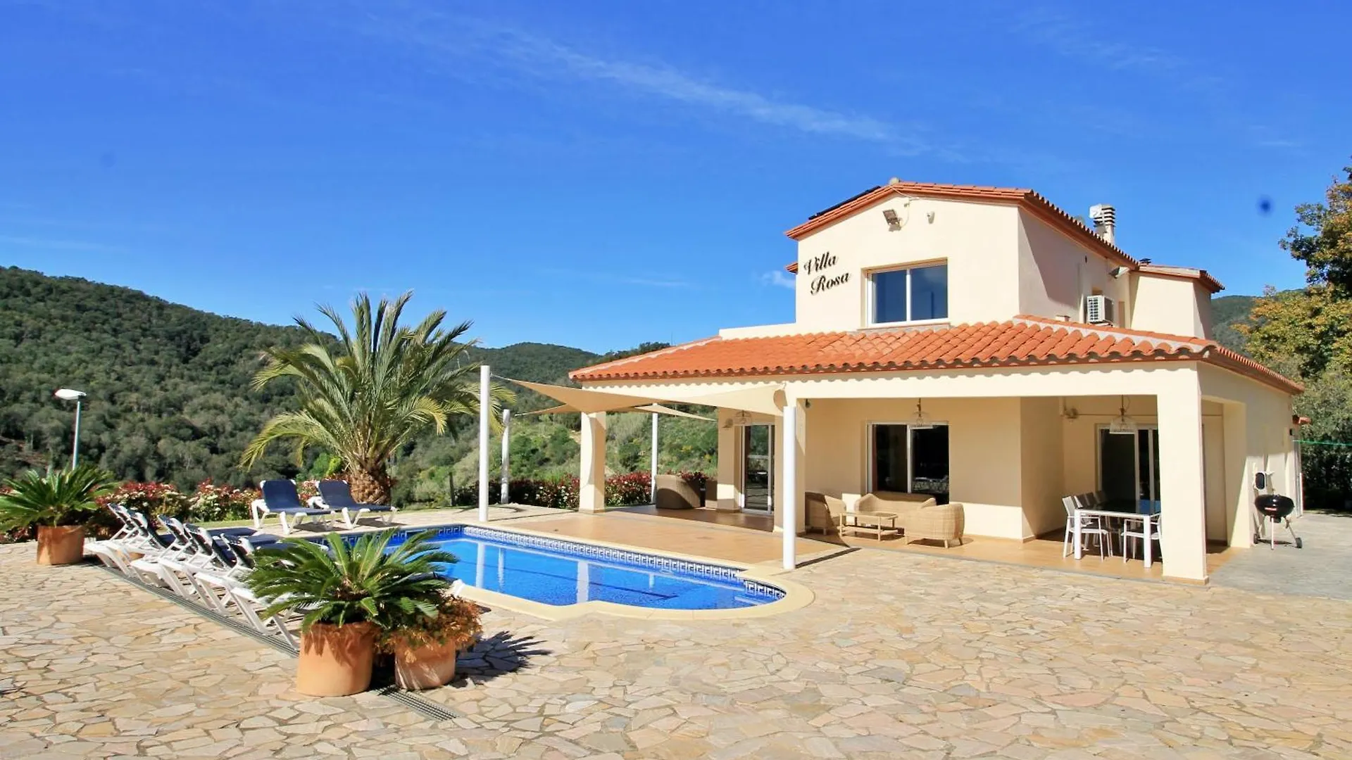 Villa Rosa カロンジェ